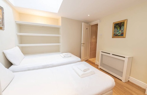 East Putney Apartment | 116 m² Apartment ∙ 2 bedrooms ∙ 4 guests