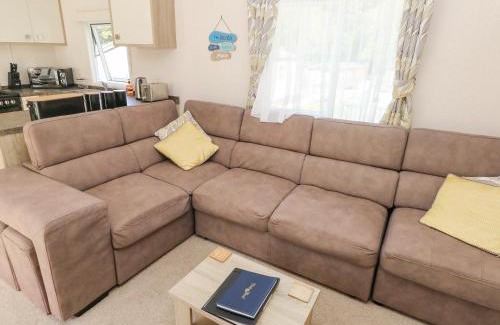 Felinfach House | 116 Woodpecker Lodge