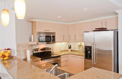 Dover Apartment | 117 Sapphire Beach Condo