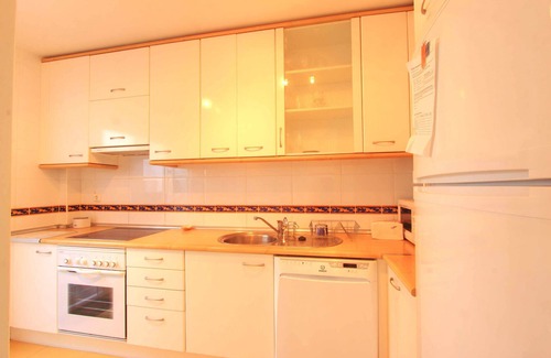 Marbella Ski Chalet | 1176 Beachfront Paradise in Bahia de Marbella