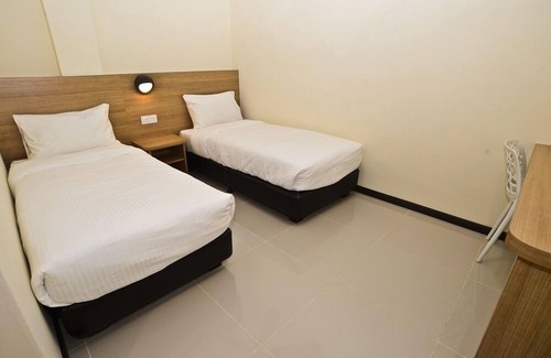 Downtown George Town Hotel | 118 Hotel