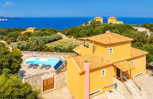 Mesovounia Villa | 118 m² Villa ∙ 3 bedrooms ∙ 8 guests