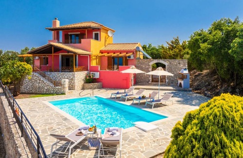 Mesovounia Villa | 118 m² Villa ∙ 3 bedrooms ∙ 8 guests
