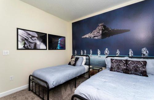Davenport House | 1180 CD - Magical 5BR Townhome with Pool