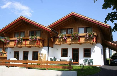 Niederau Ski Chalet | 1180 ft² Chalet