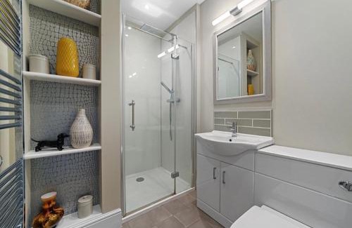 Bury St Edmunds Apartment | 119 Northgate st - Delightful one bedroom apartment with fantastic living space