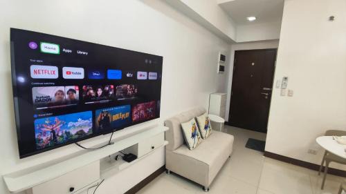 Pinagsama Apartment | 11B Tower 1 Viceroy Residences Mc Kinley Hill BGC
