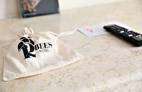 Downtown Hotel | 12 Bees Hotel