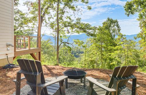 Weaverville House | 12 Mi to Asheville Mtn-View Gem in Weaverville