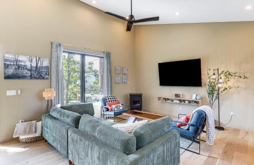 Weaverville House | 12 Mi to Asheville Mtn-View Gem in Weaverville