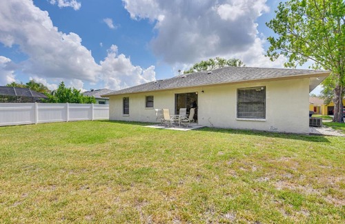 Trailer Estates House | 12 Mi to Beach Home with Patio and Yard in Bradenton