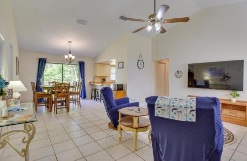 Trailer Estates House | 12 Mi to Beach Home with Patio and Yard in Bradenton