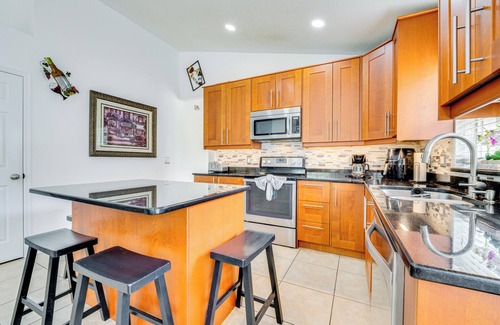 Lake Davenport Estates House | 12 Mi to Disney: Family Home w/Lanai in Davenport
