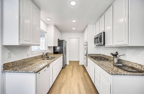 Rowland Heights House | 12 miles to Disney land