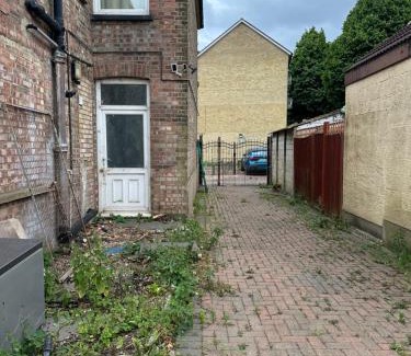 Upper Edmonton House | 12 minuets walk to Tottenham stadium