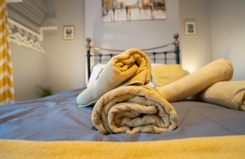 Whickham Apartment | 12 Minutes to Centre-Near A1-Parking