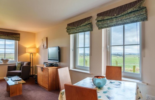 Penrith House | 12 Ullswater Suite - Whitbarrow Village