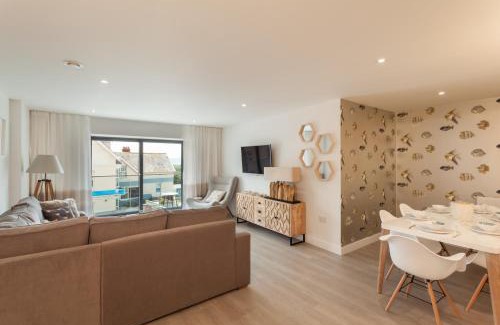 Mortehoe Apartment | 12 Woolacombe East - Luxury Apartment at Byron Woolacombe, only 4 minute walk to Woolacombe Beach!