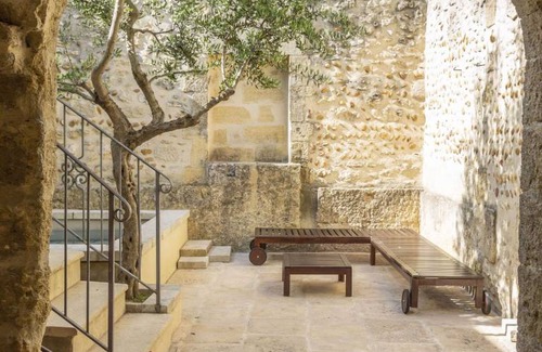 Saint-Hilaire-d'Ozilhan House | 120 m² House ∙ 3 bedrooms ∙ 6 guests