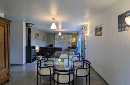 Saulxures-sur-Moselotte House | 120 m² House ∙ 3 bedrooms ∙ 6 guests