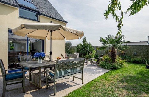 Kerlouan Other | 120 m² Accommodation ∙ 3 bedrooms ∙ 6 guests