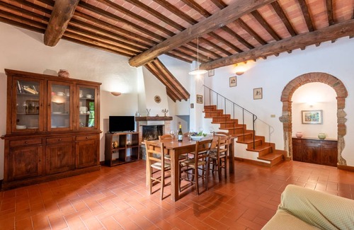 Serre di Rapolano Apartment | 120 m² Apartment ∙ 4 bedrooms ∙ 8 guests