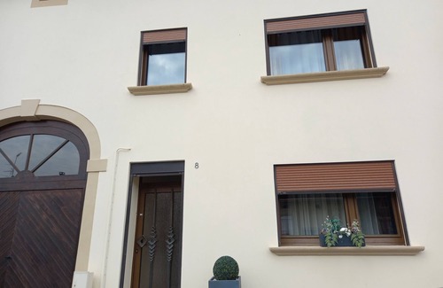 Valmunster House | 120 m² apartment - Valmunster near A4 freeway for 2 to 5 people