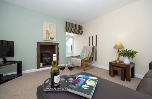 Gardenstown Cottage | 120 m² Cabin ∙ 2 bedrooms ∙ 4 guests