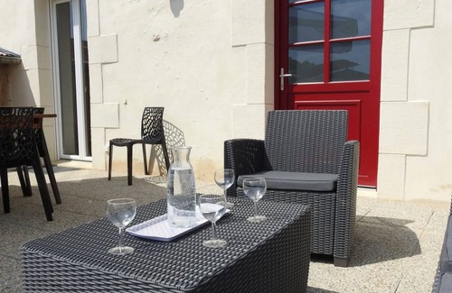 Dommartin-le-Franc House | 120 m² House ∙ 2 bedrooms ∙ 4 guests