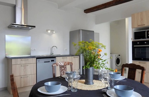 Dommartin-le-Franc House | 120 m² House ∙ 2 bedrooms ∙ 4 guests