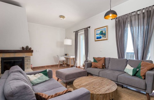 Martina House | 120 m² House ∙ 3 bedrooms ∙ 6 guests