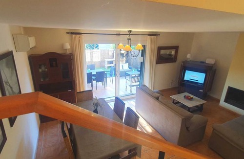 Mas Pinell House | 120 m² House ∙ 3 bedrooms ∙ 8 guests