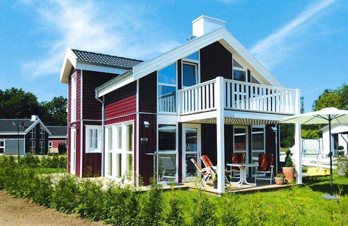 Dummer House | 120 m² House ∙ 4 bedrooms ∙ 4 guests