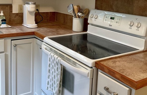 Uptown Historic District Cottage | 120 year old carriage house in uptown residential neighborhood
