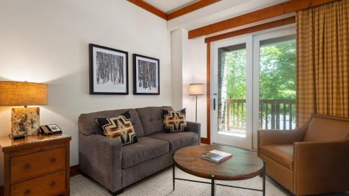 Stowe Area Resort | 1206 Lodge At Spruce Peak Ski In Ski In Ski Out King Studio By Stowe Mountain Rentals