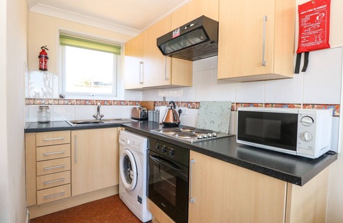 Corton Cottage | 121, family friendly, character holiday cottage in Corton