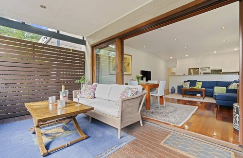 Annandale House | 121 m² House ∙ 1 bedroom ∙ 2 guests