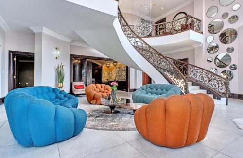 Greater Johannesburg Metropolitan Area Villa | 122 on Sherwell