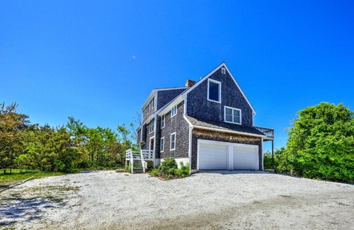 East Sandwich House | 123 Salt Marsh Road East Sandwich - - Cape Cod