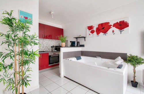 Montevrain Apartment | 123home- Loft&spa