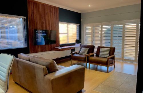 De Kelders Apartment | 123Vyfer on Whale Trail - fully equipped
