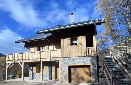 Saint-Jean-d'Arves Ski Chalet | 125 m² apartment in a 3* chalet - At the foot of the slopes