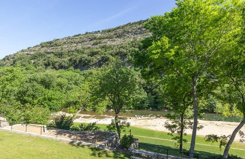 New Braunfels House | 125 m² House ∙ 4 bedrooms ∙ 12 guests