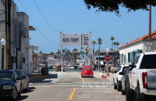 Balboa Island House | 128 Agate