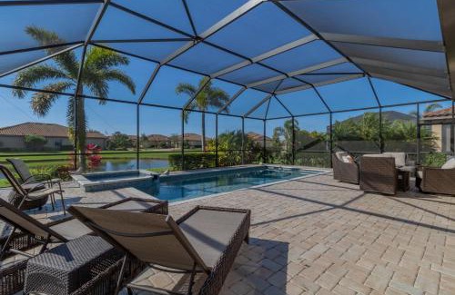 Bradenton House | 128 Sweet Tree! Lakeside home with private pool located in River Strand Golf & CC