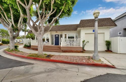 Balboa Peninsula House | 129 G St