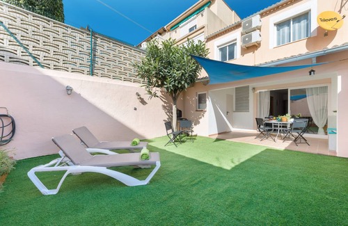 Puerto Maritimo House | 129 m² House ∙ 3 bedrooms ∙ 6 guests
