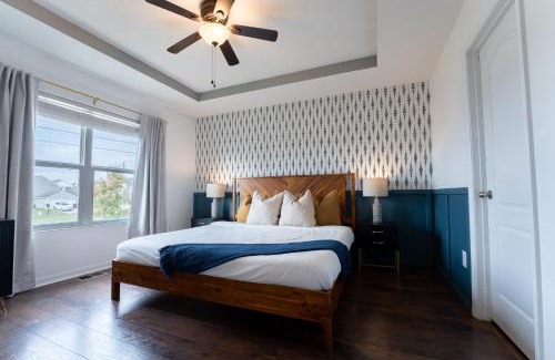 Jeffersonville - Clarksville Villa | 12MINSTOLOUVILLE,GAMERM,PATIOGrill-RusticElephant