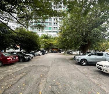 Bayan Lepas Apartment | 12PAX 2BR near USM S PICE ARENA AIRPORT
