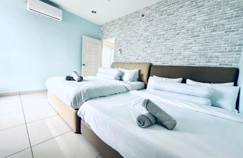 Downtown George Town Apartment | 12pax 3-Bedroom l Seaview l Georgetown l Gleneagles l Mansion One
